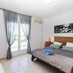 Zefir By Interhome Miami Playa