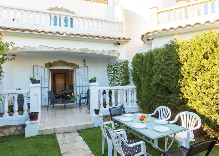 Zefir By Interhome Vila